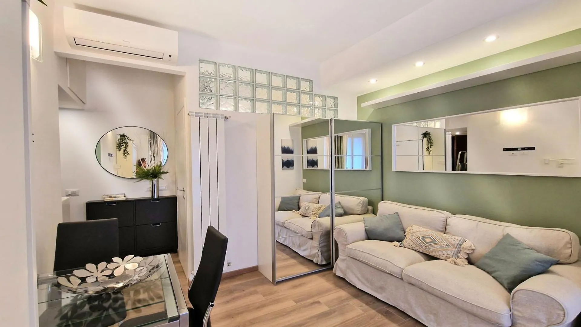 Apartment Genovesi Chic Studio - Affori Station Milan